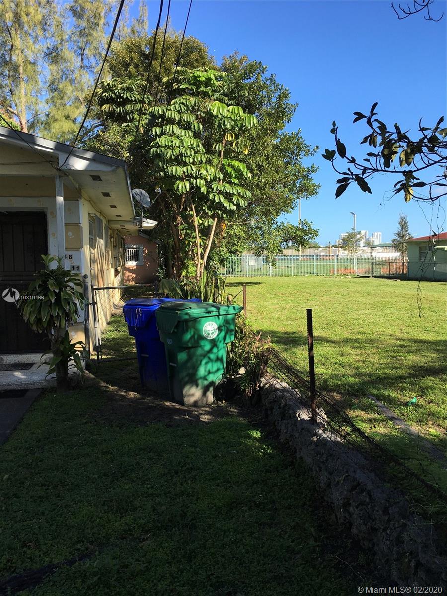 See details / 1700 sq. ft. $ 2020-02-17 0 Photo