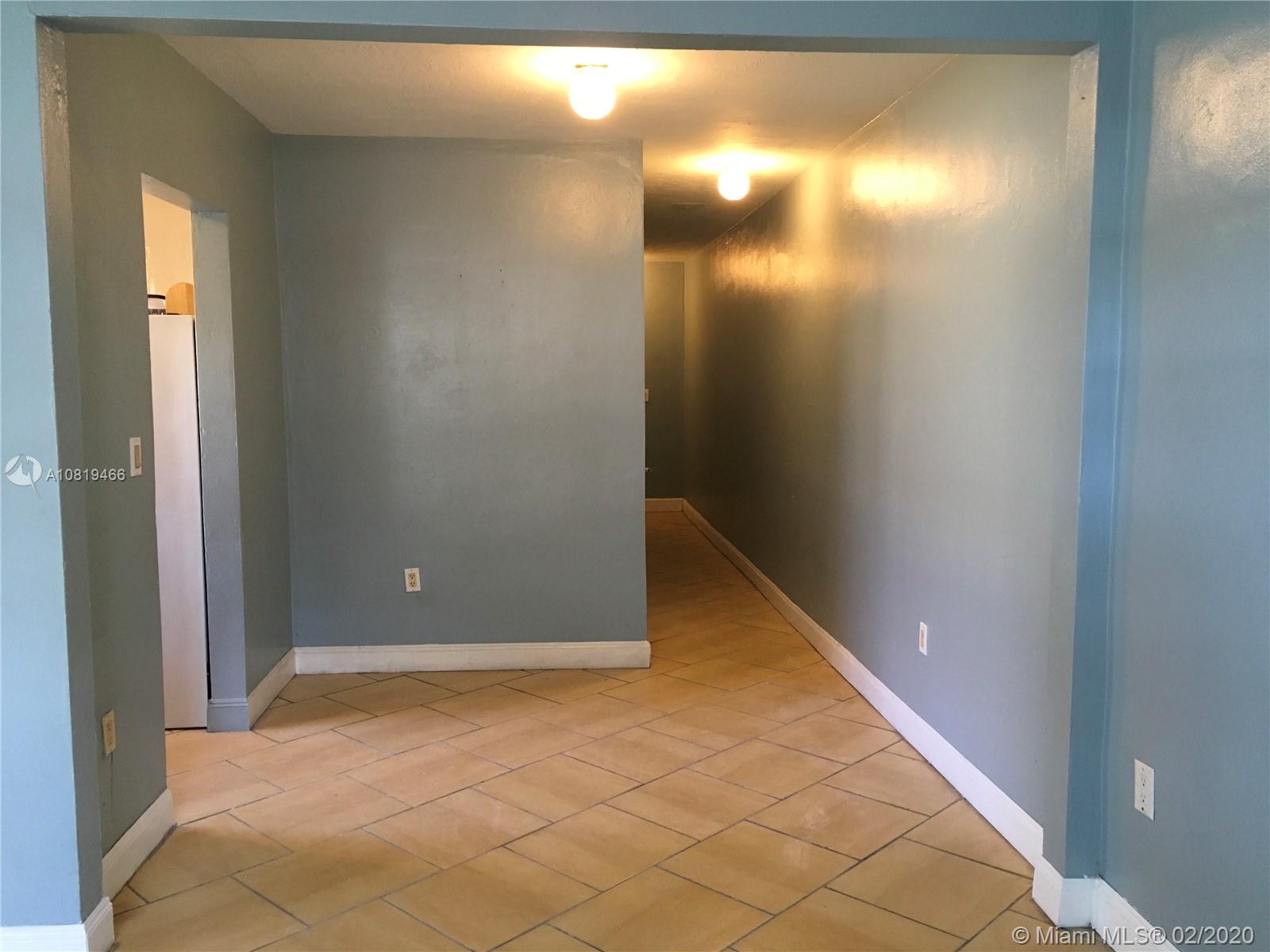 See details / 1700 sq. ft. $ 2020-02-17 0 Photo
