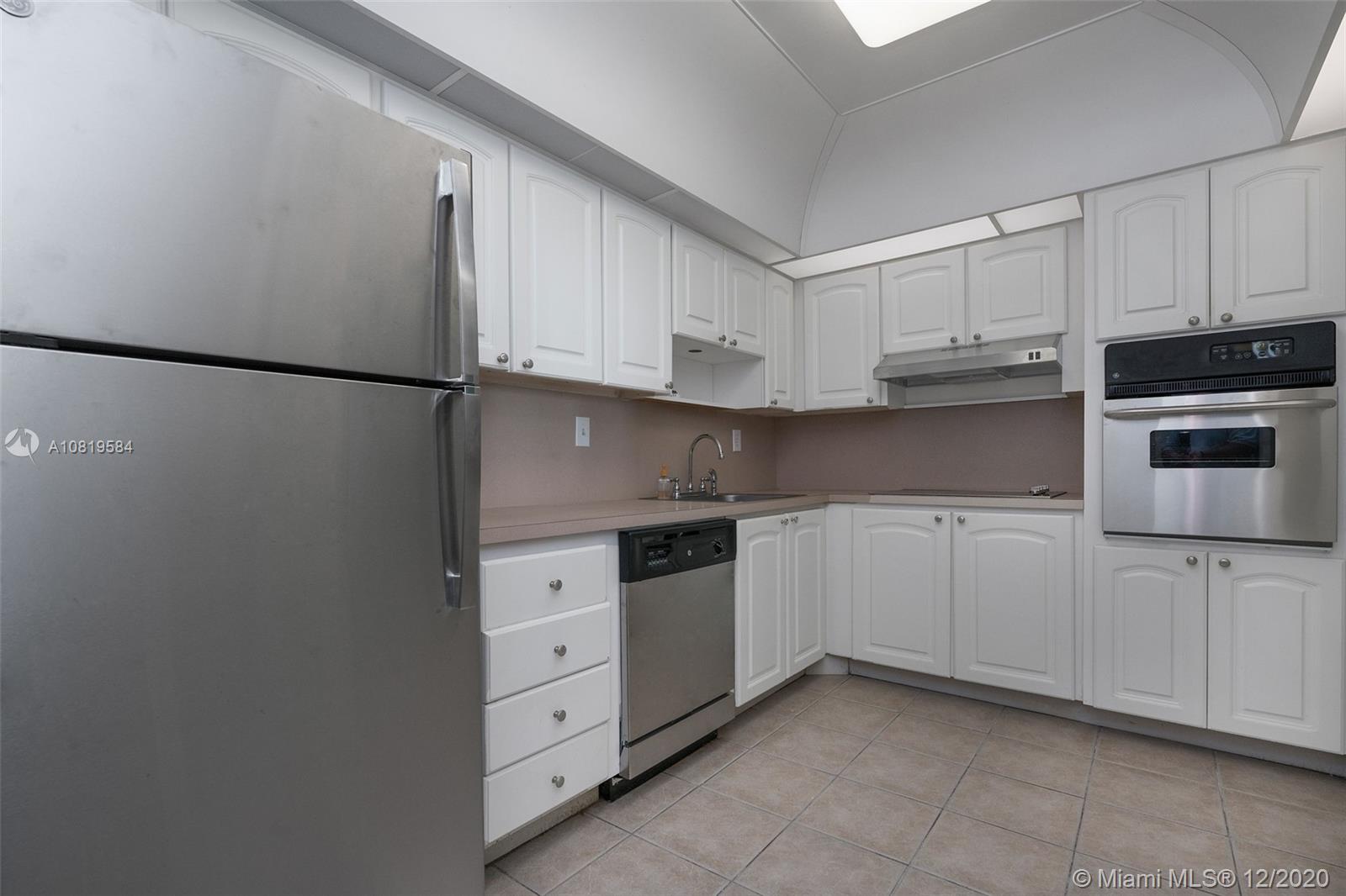 Photo of 19380 Collins Ave #610, Sunny Isles Beach, Florida, 33160 -