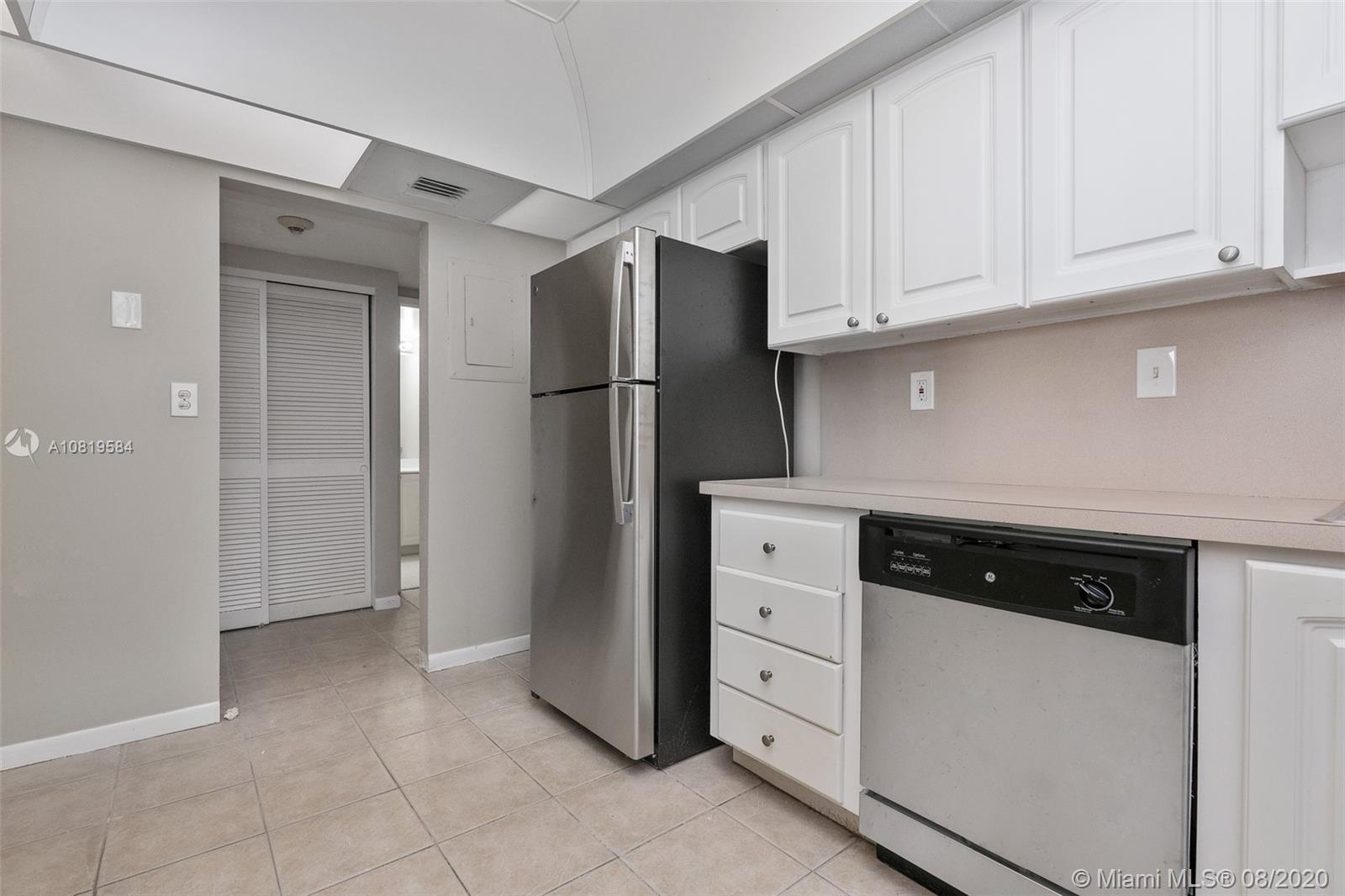 Photo of 19380 Collins Ave #610, Sunny Isles Beach, Florida, 33160 -