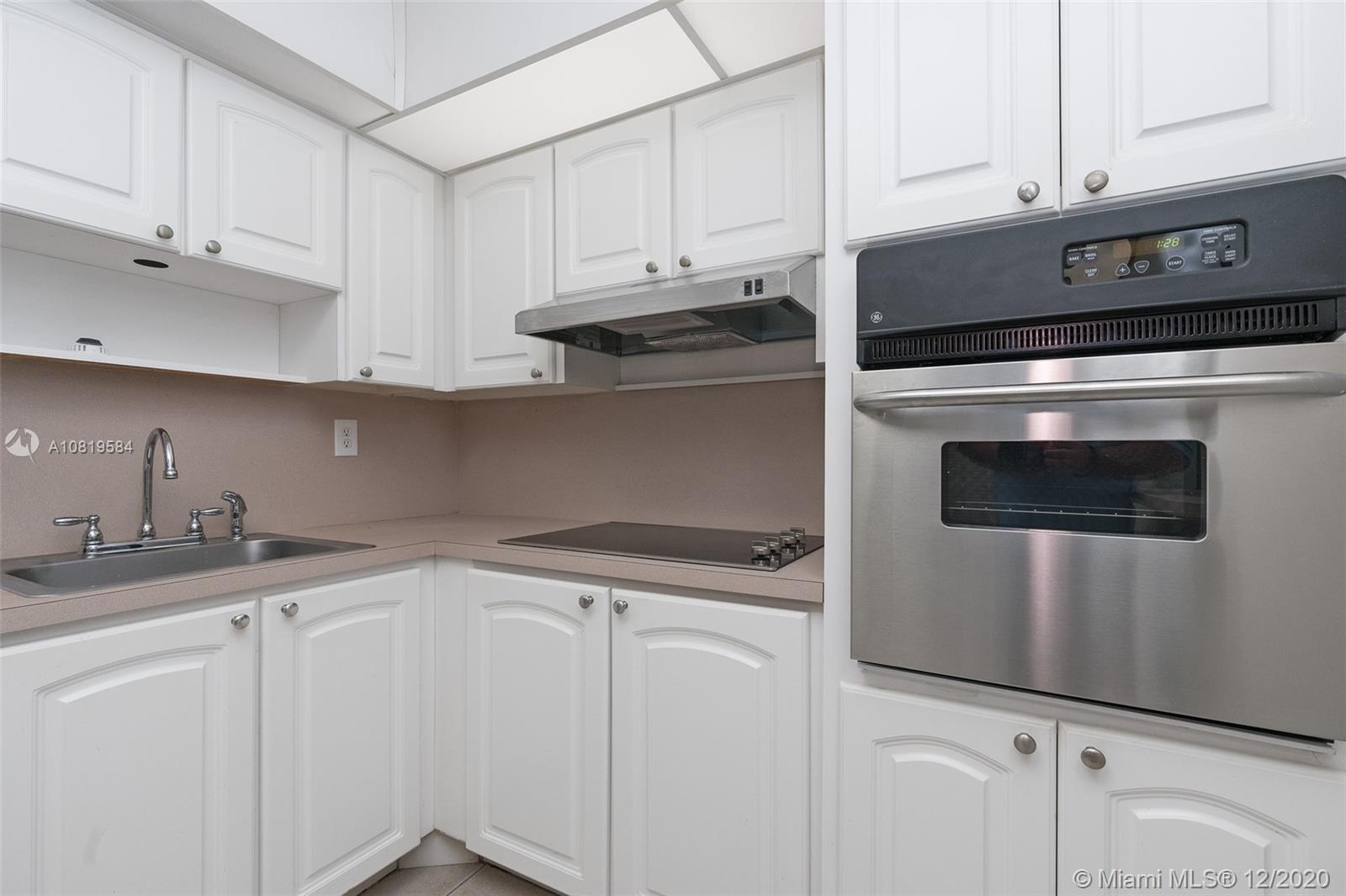 Photo of 19380 Collins Ave #610, Sunny Isles Beach, Florida, 33160 -