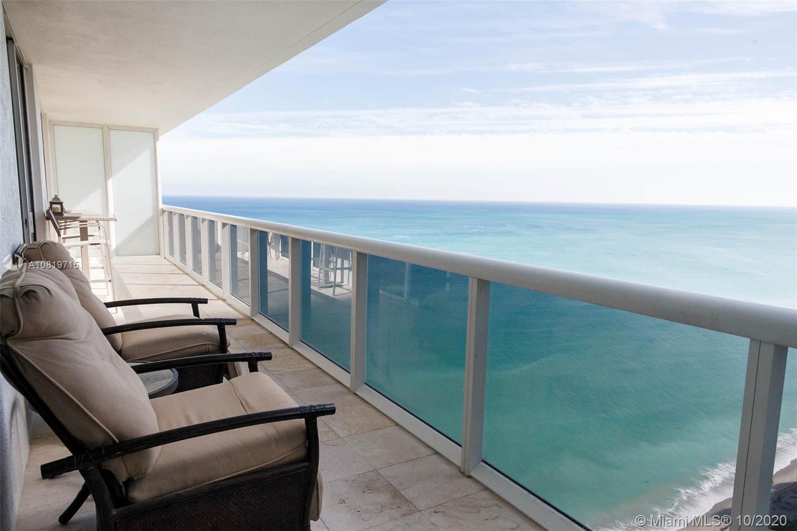 Ver detalles 3003 3 / 3 1733 sq. ft. $ 2020-10-19 0 foto