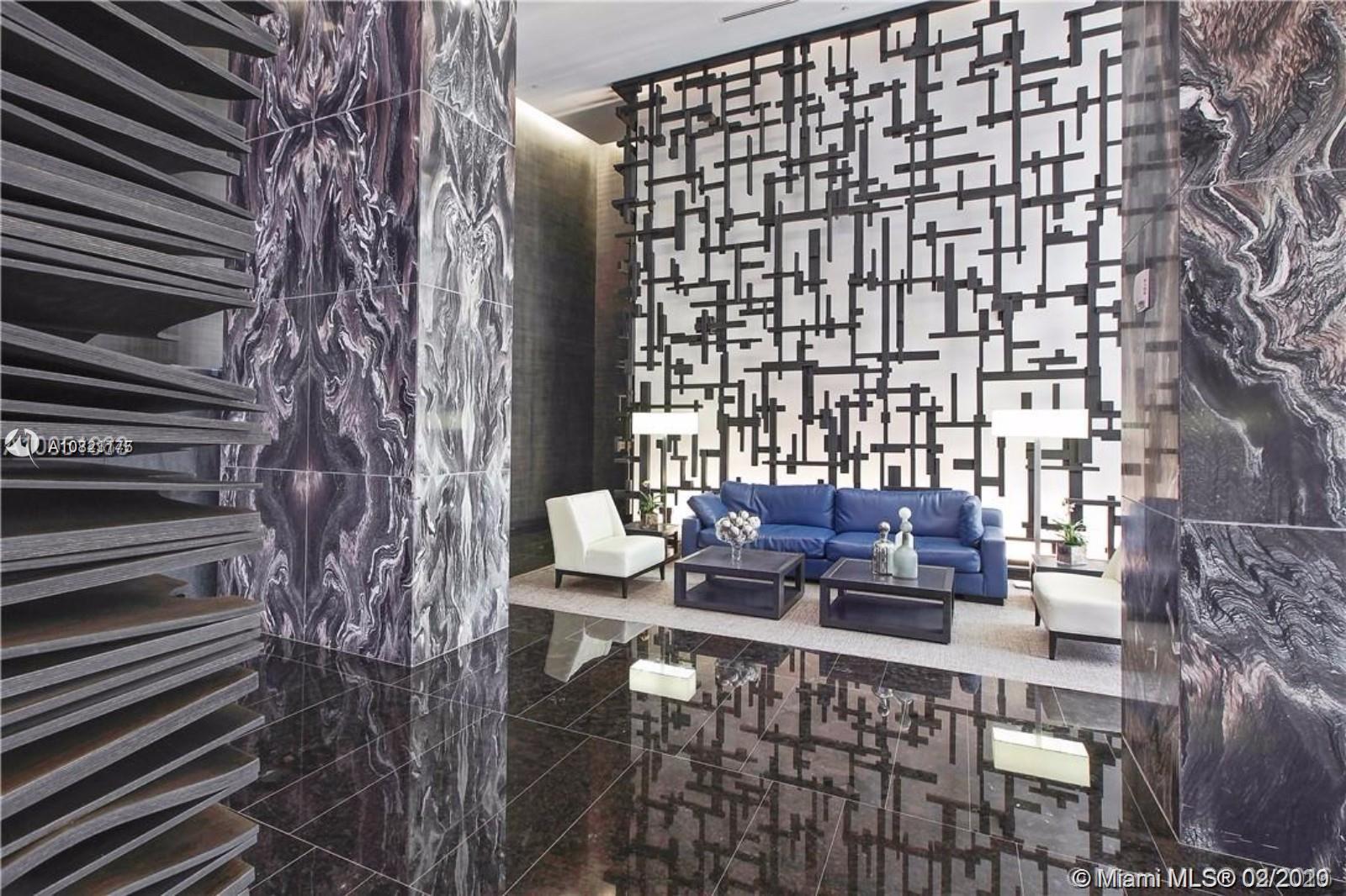 Ver detalles 3001 3 / 4 2078 sq. ft. $ 2020-06-16 0 foto