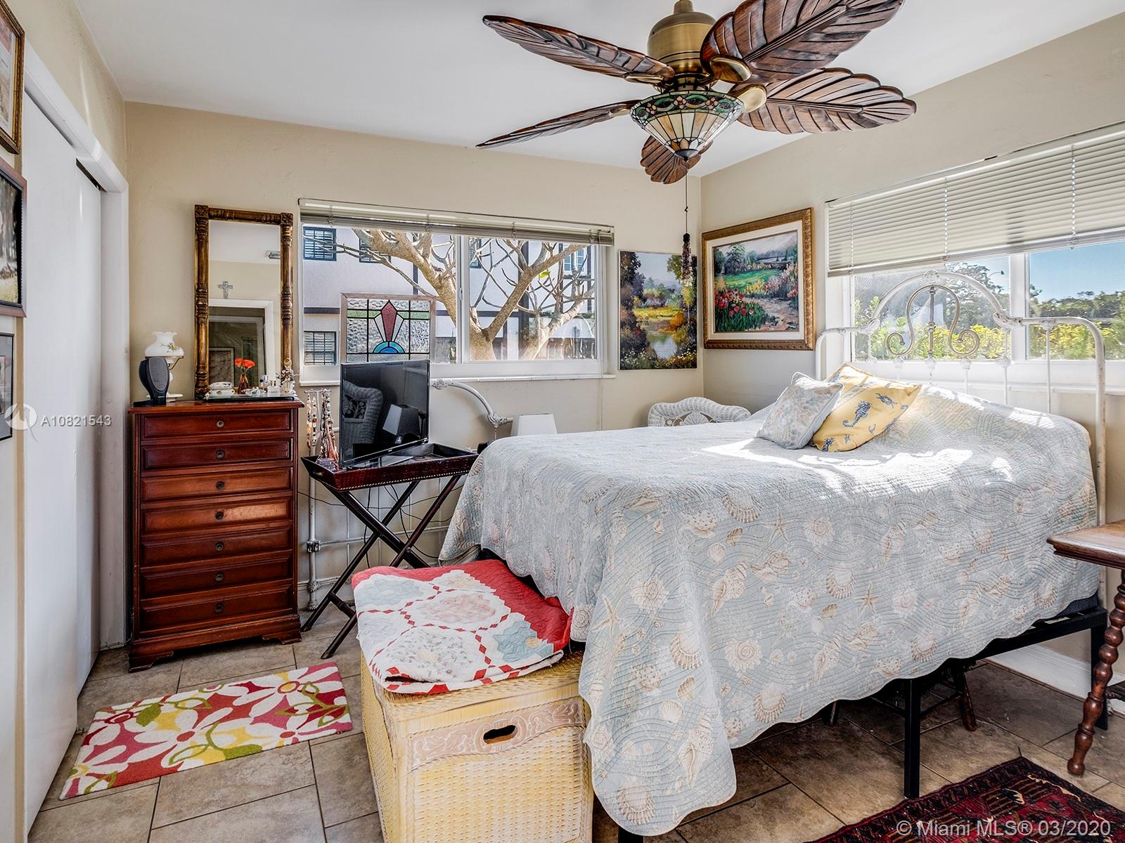 See details / 2560 sq. ft. $ 2021-01-22 0 Photo