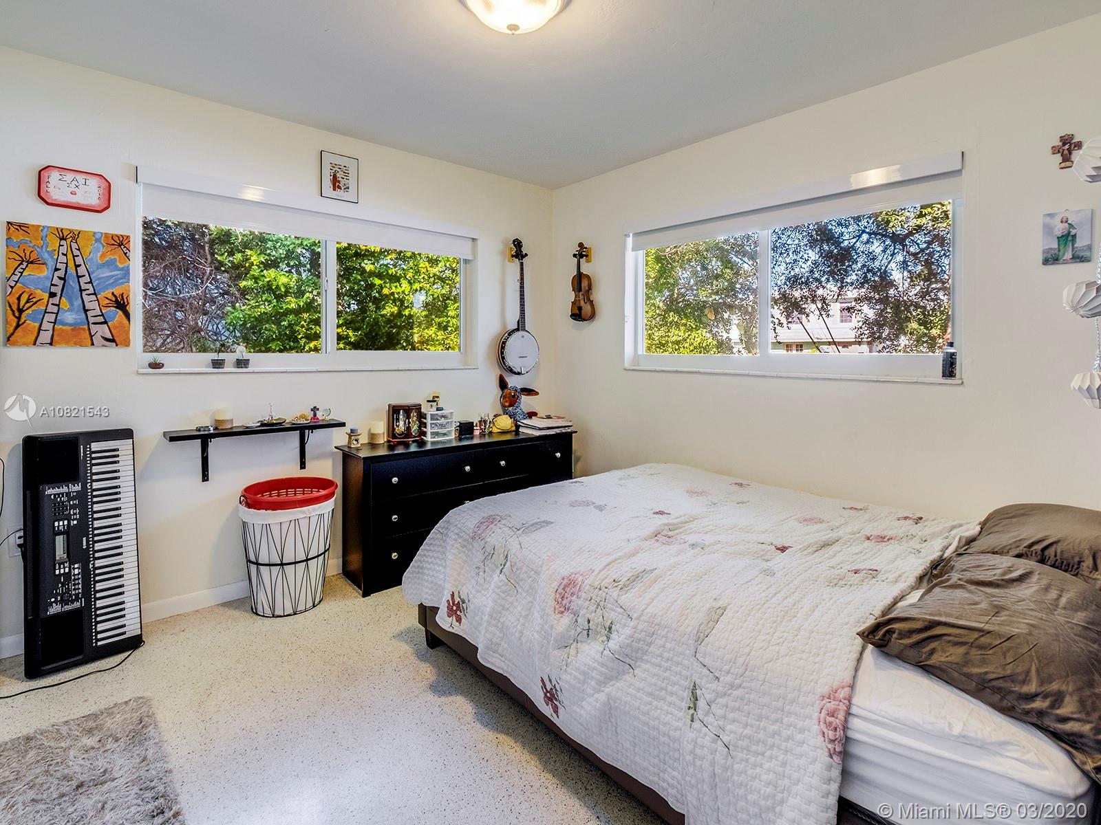 See details / 2560 sq. ft. $ 2021-01-22 0 Photo