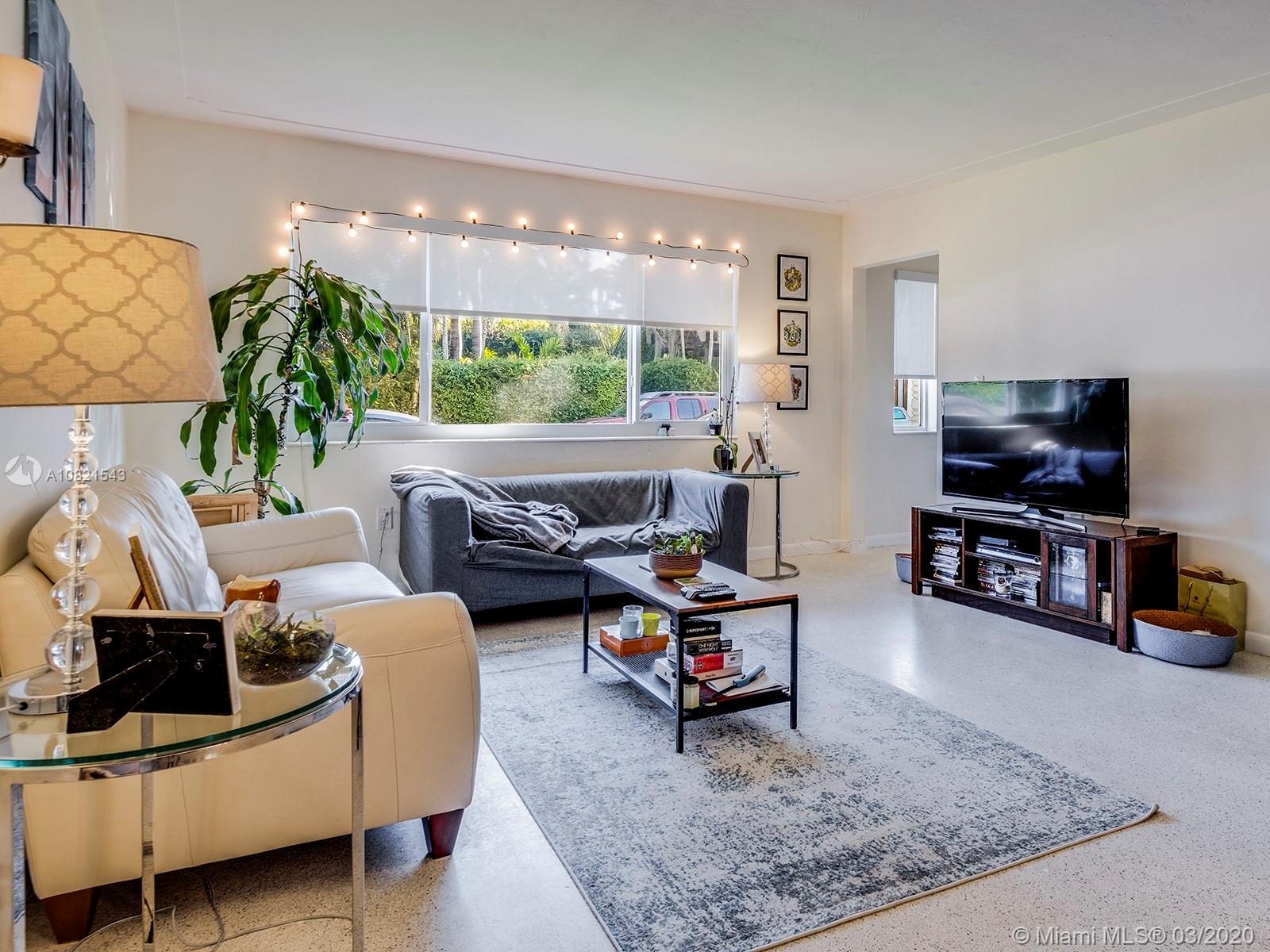 See details / 2560 sq. ft. $ 2021-01-22 0 Photo