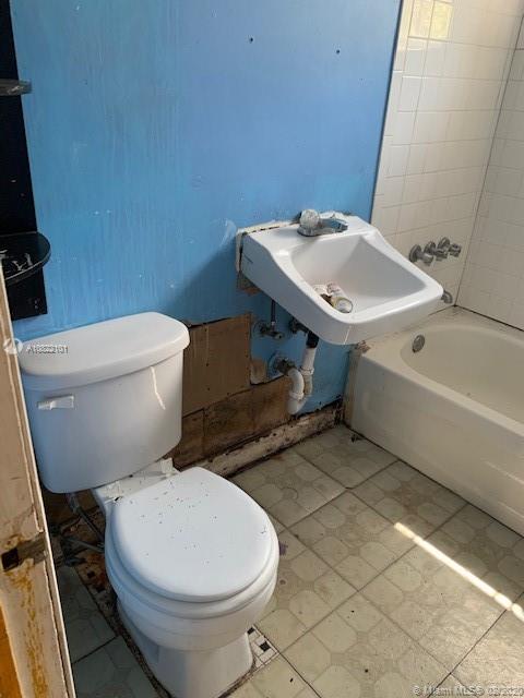 See details / 1008 sq. ft. $ 2020-02-21 0 Photo