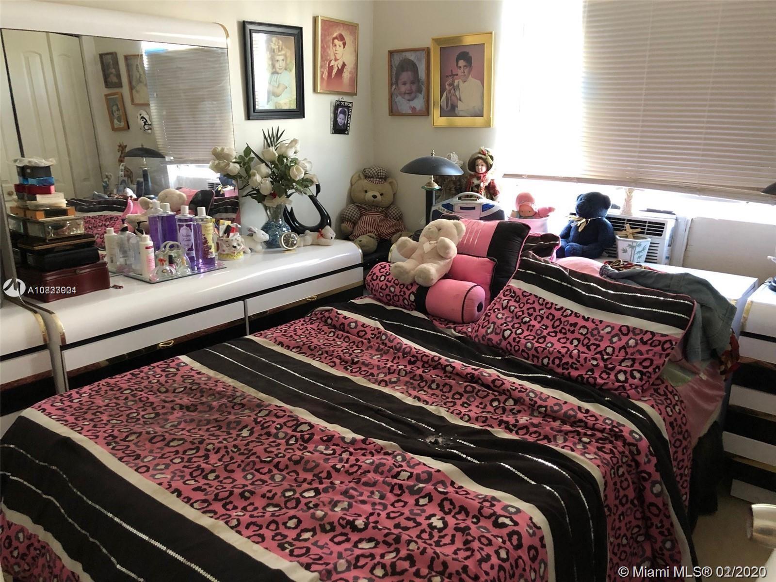 See details / sq. ft. $ 2020-02-25 0 Photo