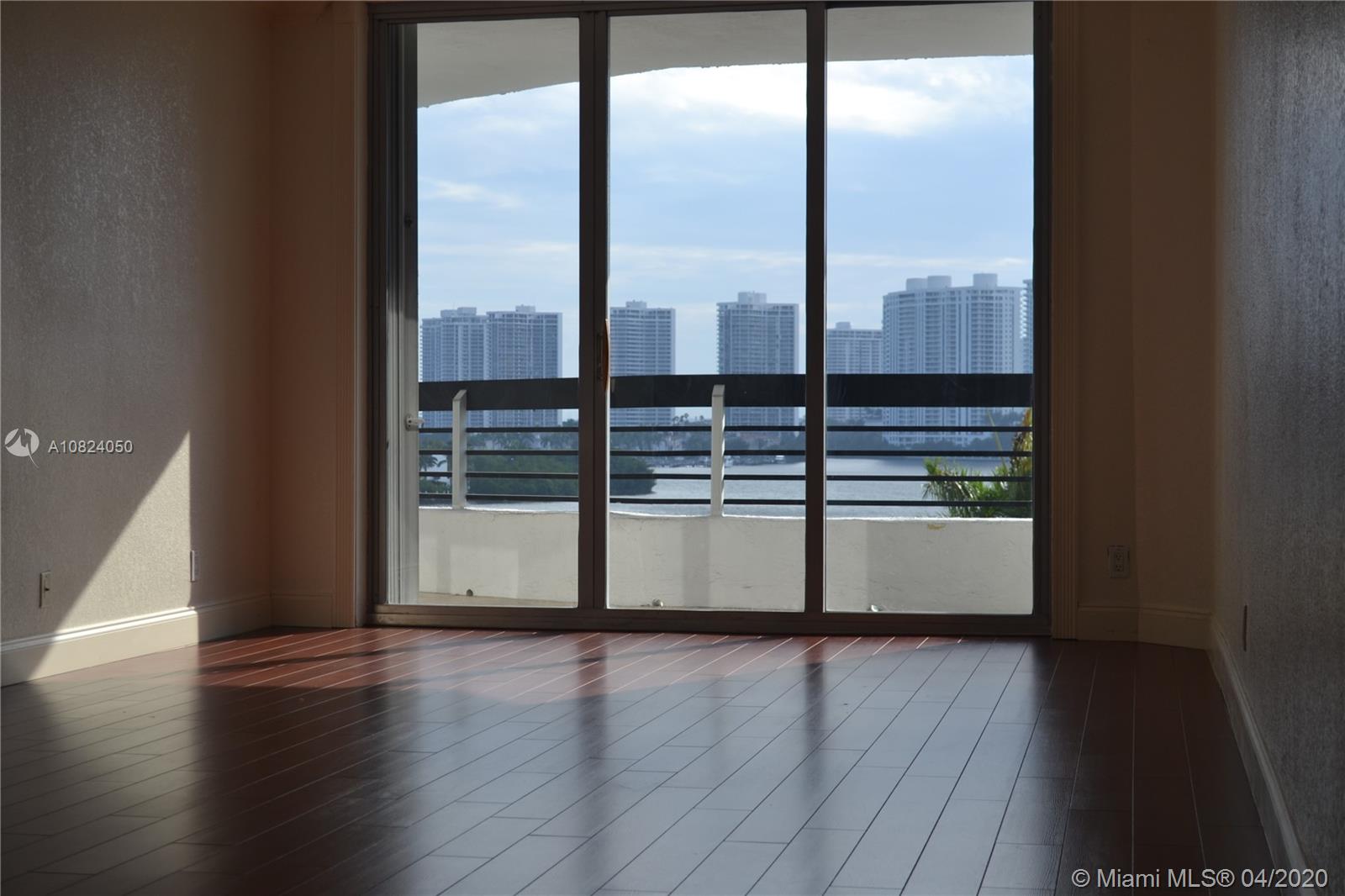 Photo of 3600 Mystic Pointe Dr #604, Aventura, Florida, 33180 -