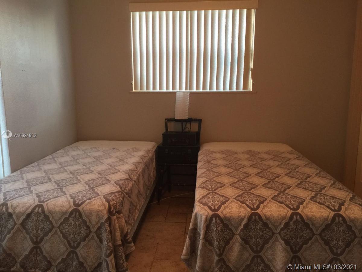 See details / sq. ft. $ 2020-11-05 0 Photo
