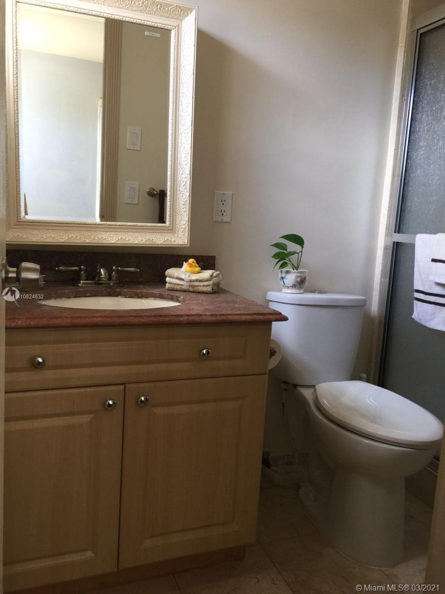 See details / sq. ft. $ 2020-11-05 0 Photo