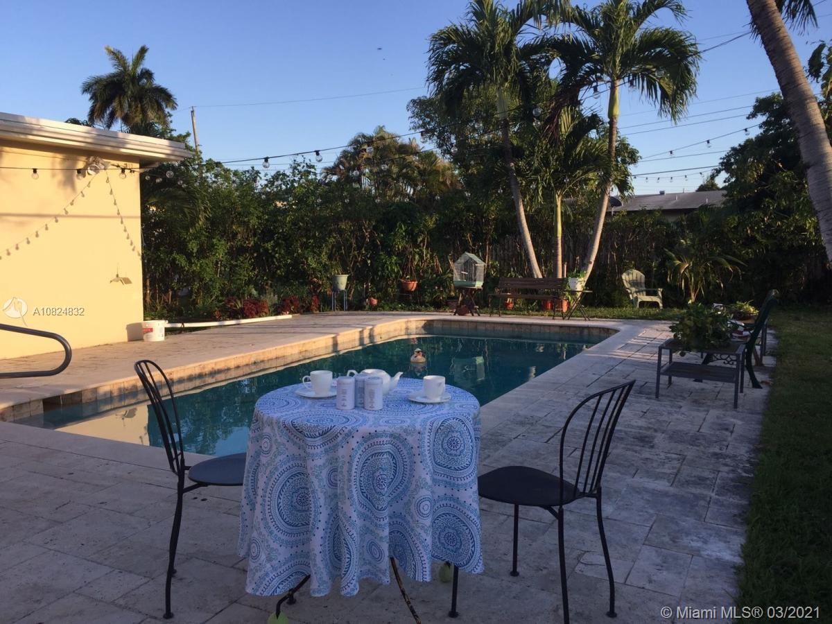 See details / sq. ft. $ 2020-11-05 0 Photo