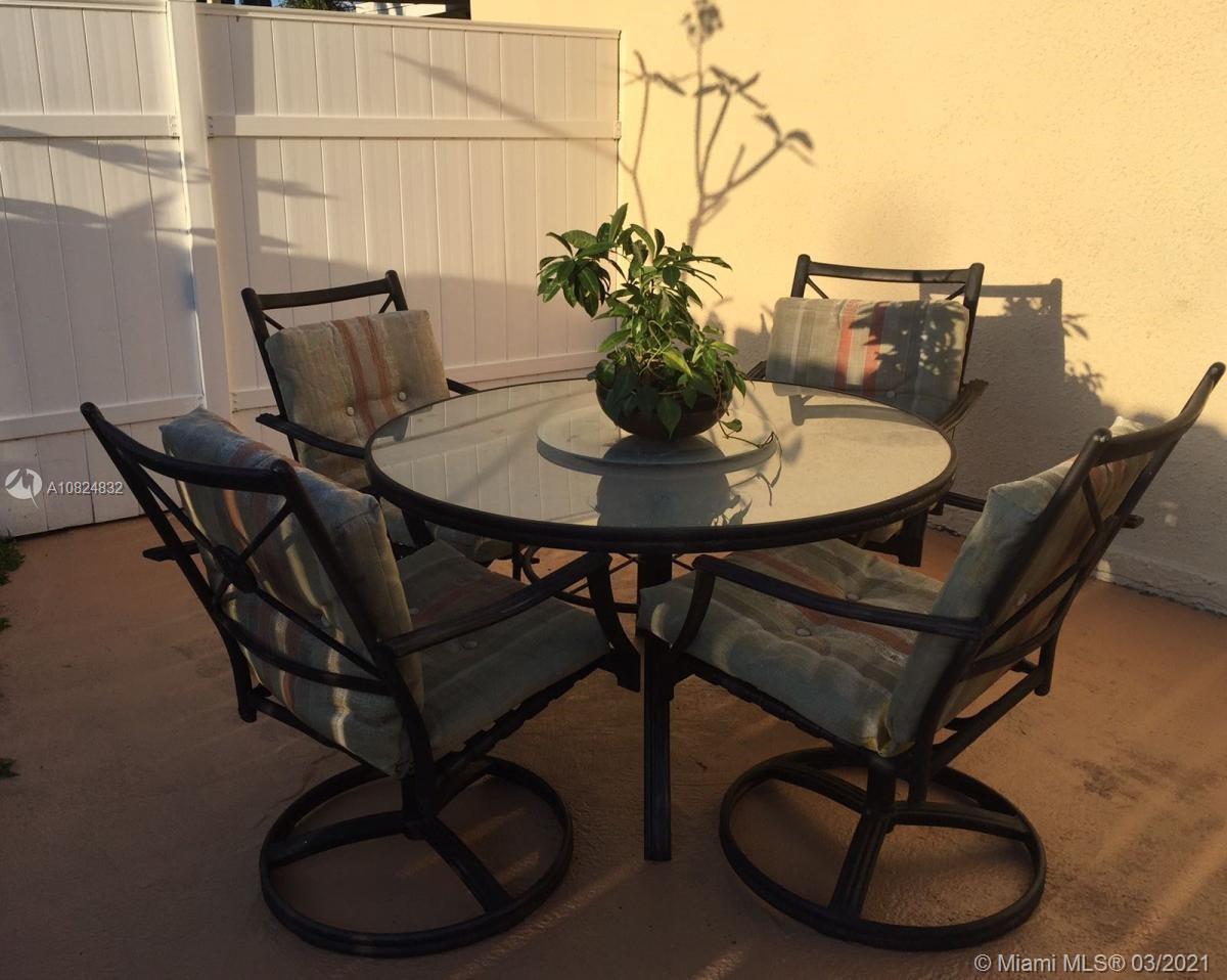 See details / sq. ft. $ 2020-11-05 0 Photo