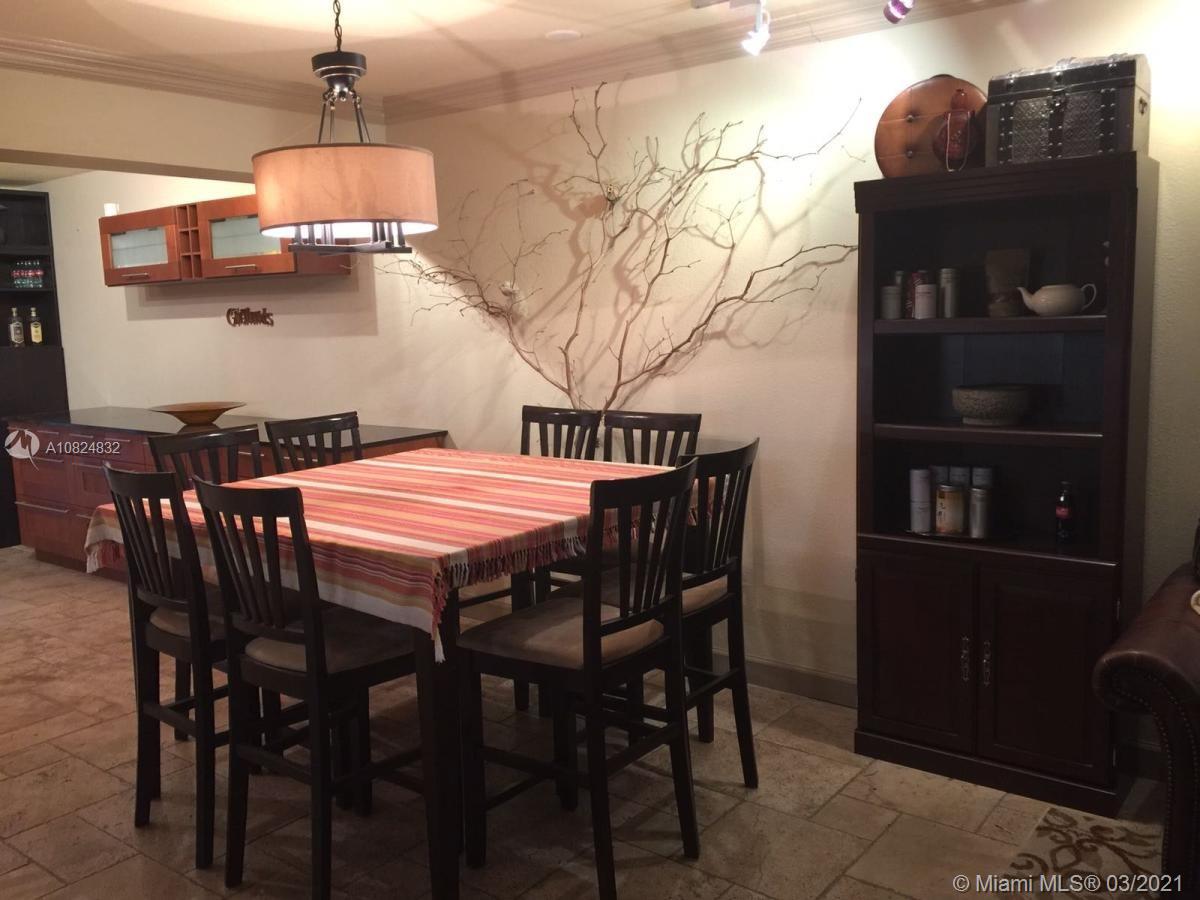 See details / sq. ft. $ 2020-11-05 0 Photo