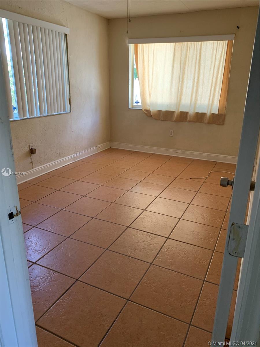 See details / 1472 sq. ft. $ 2020-02-27 0 Photo
