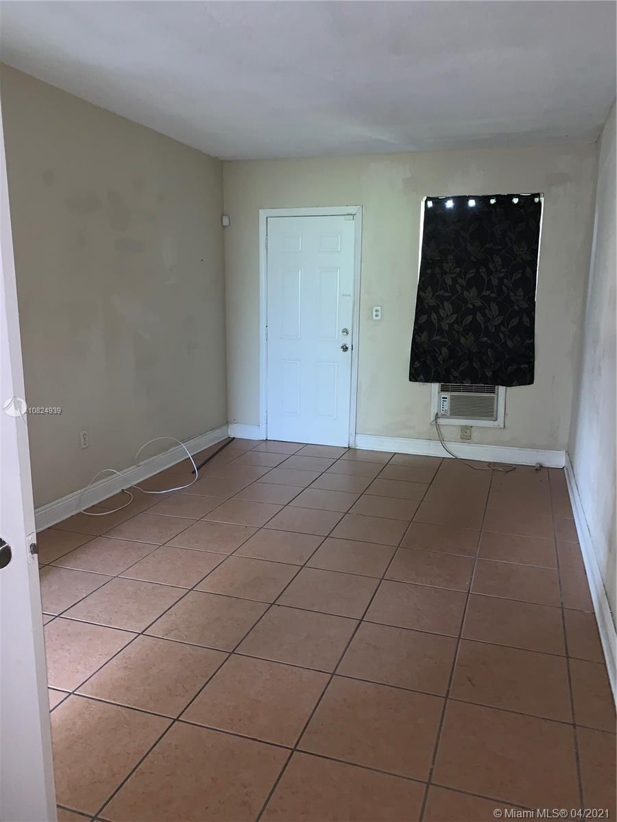 See details / 1472 sq. ft. $ 2020-02-27 0 Photo