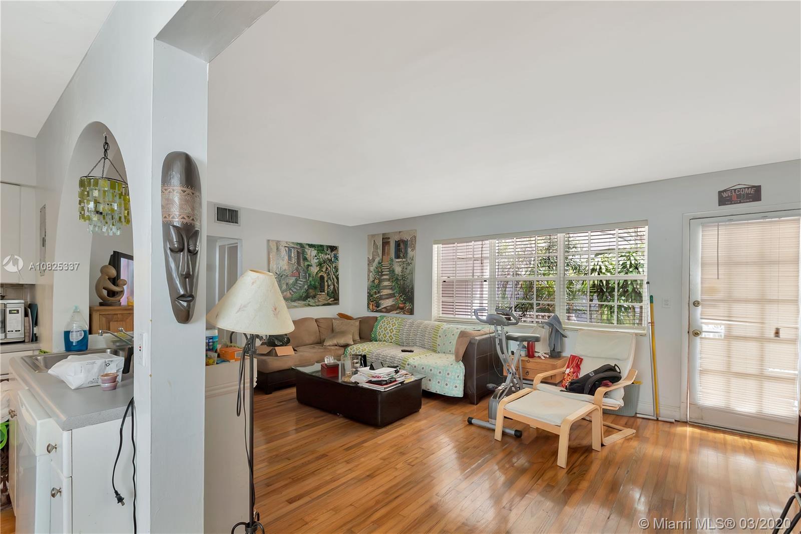 See details / 3873 sq. ft. $ 2021-02-16 0 Photo