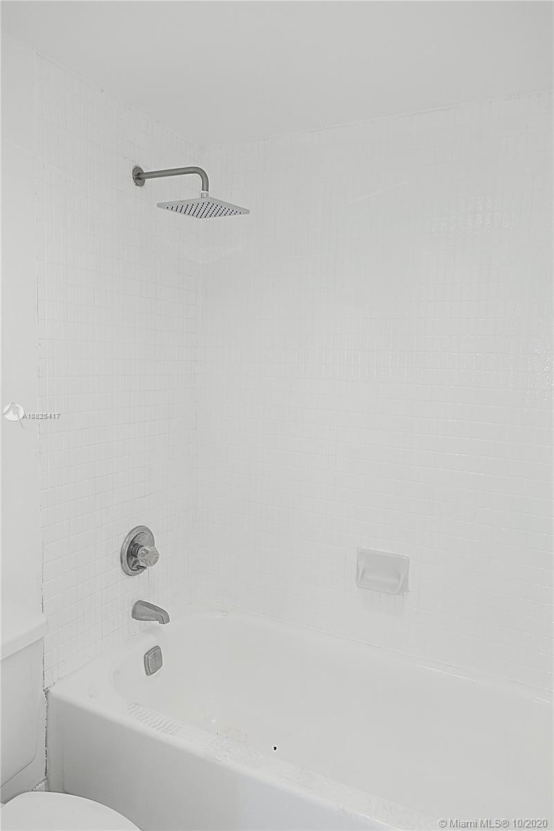 Photo of 20301 Country Club Dr #1628, Aventura, Florida, 33180 -