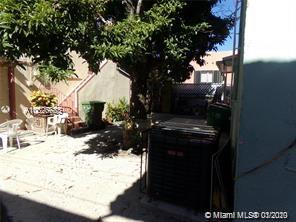 See details / 1424 sq. ft. $ 2021-04-30 0 Photo