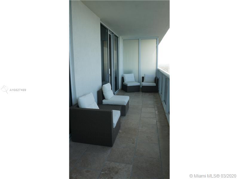 See details 4010 2 / 2 1337 sq. ft. $ 2020-03-03 0 Photo