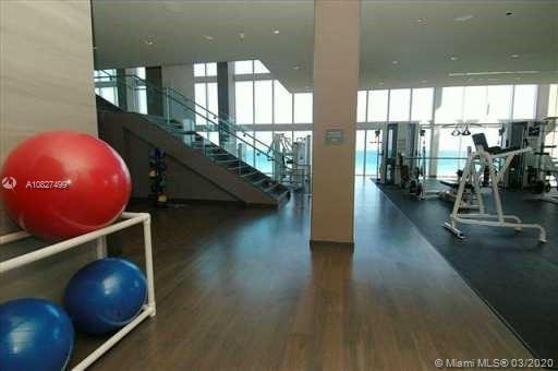 See details 4010 2 / 2 1337 sq. ft. $ 2020-03-03 0 Photo
