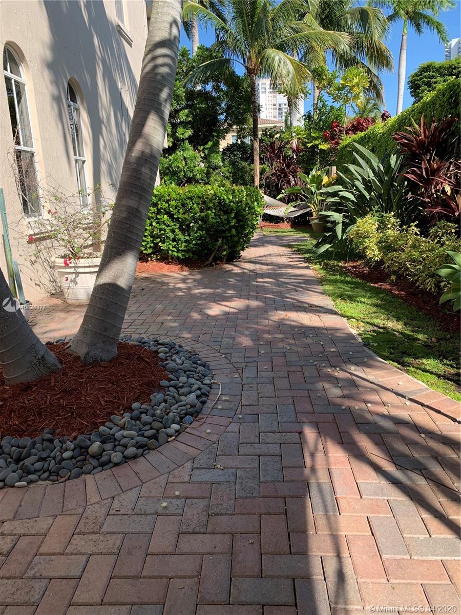 Photo of 838 Spinnaker drive east #0, Hollywood, Florida, 33019 -