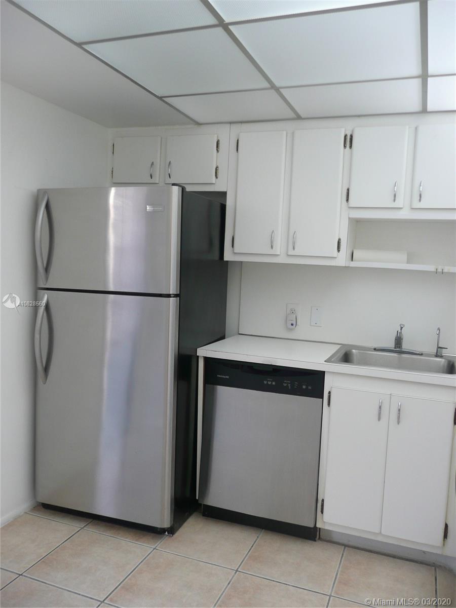 Photo of 3401 Country Club Dr #817, Aventura, Florida, 33180 -