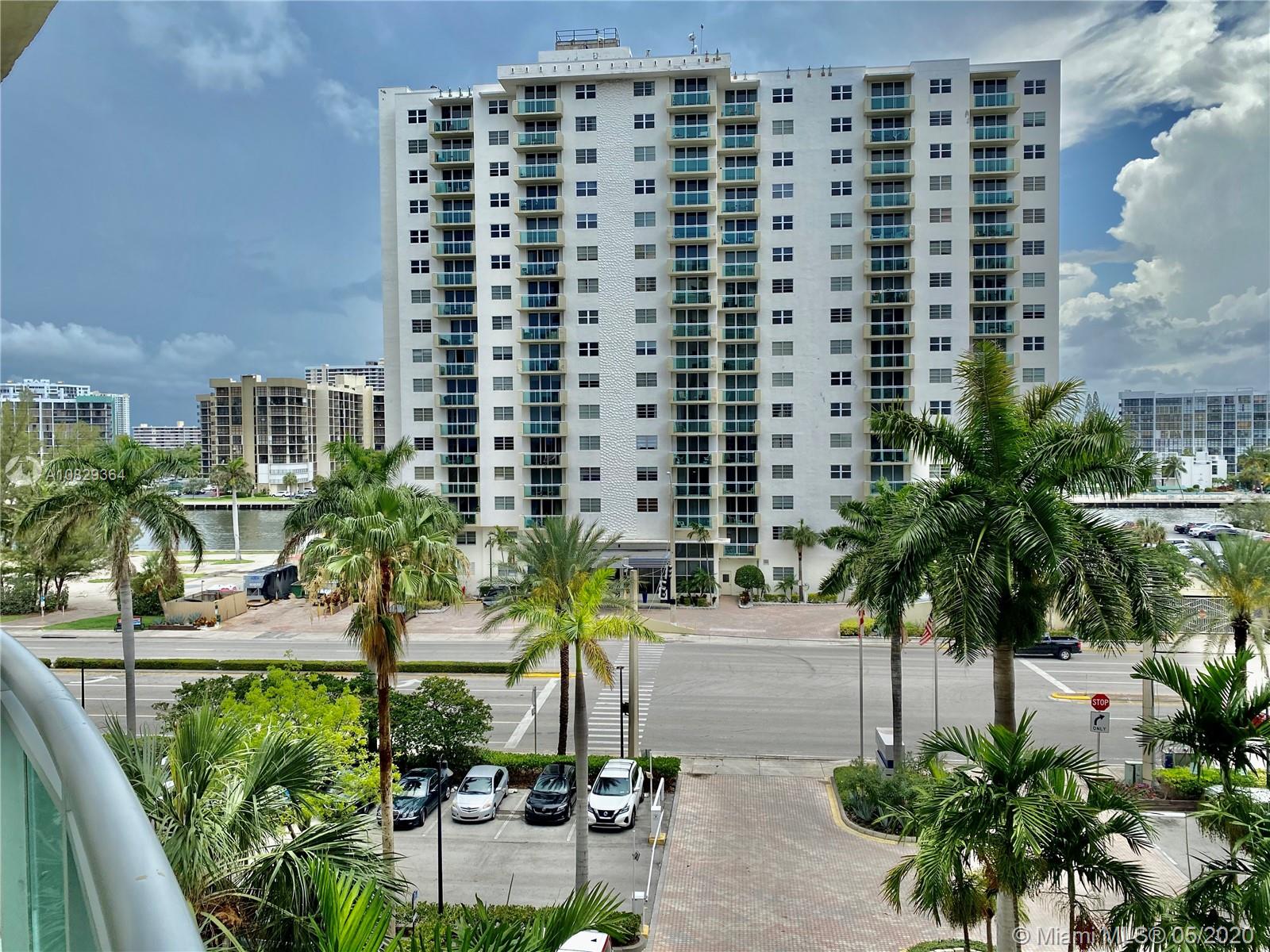 Photo of 3001 Ocean Dr #533, Hollywood, Florida, 33019 -