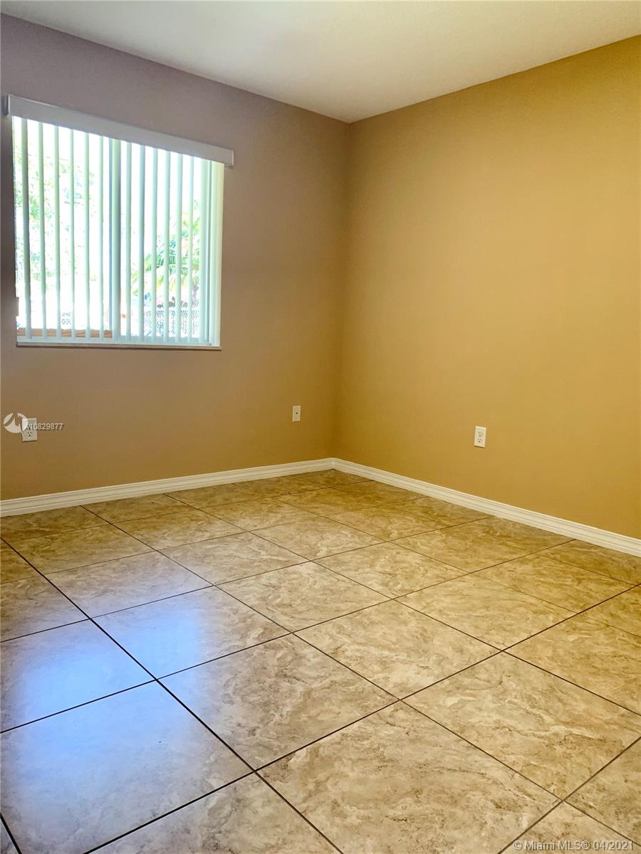 See details / 2295 sq. ft. $ 2021-01-06 0 Photo