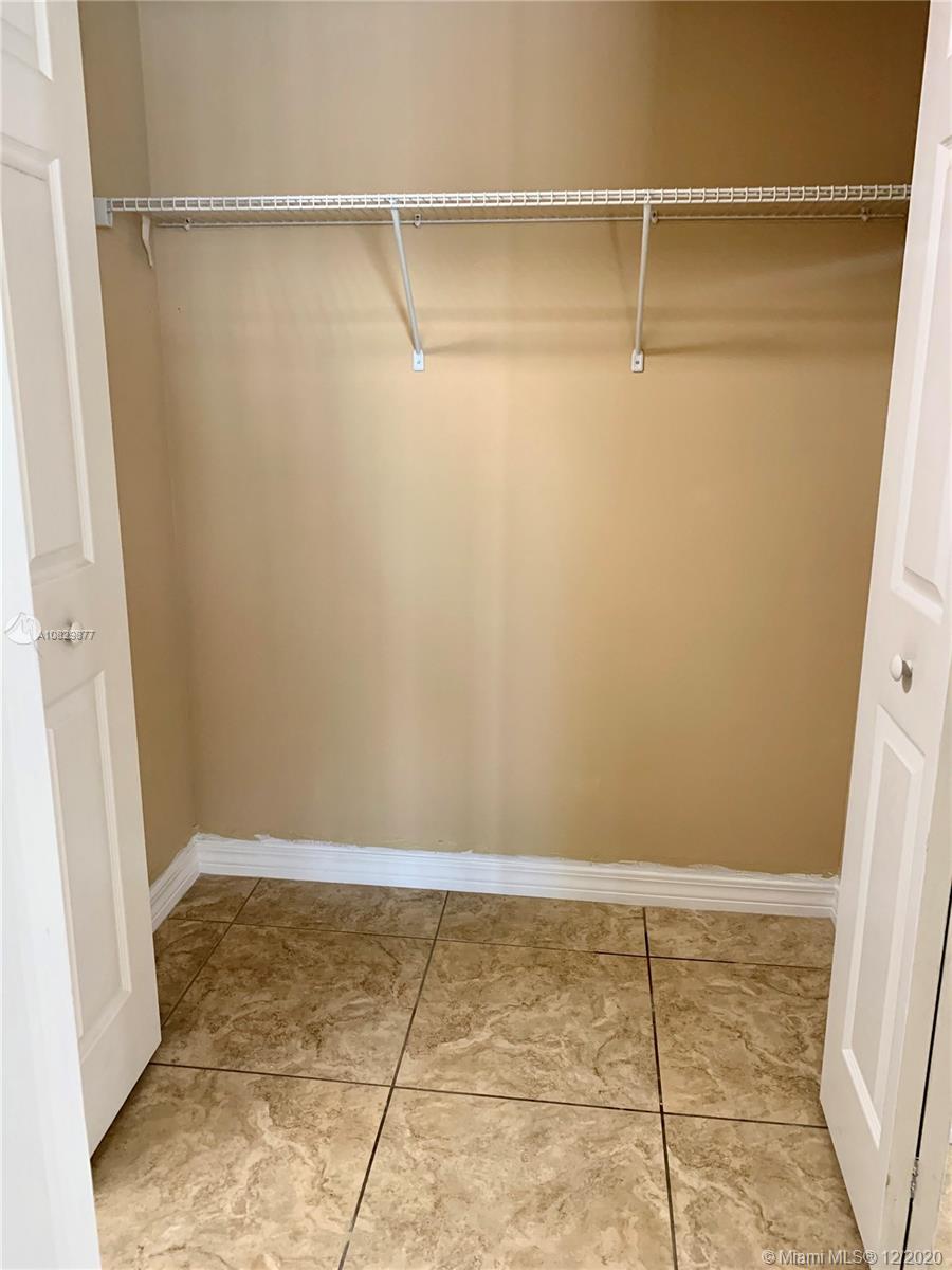 See details / 2295 sq. ft. $ 2021-01-06 0 Photo