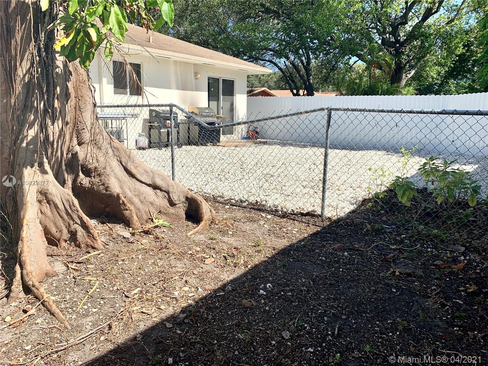 See details / 2295 sq. ft. $ 2021-01-06 0 Photo