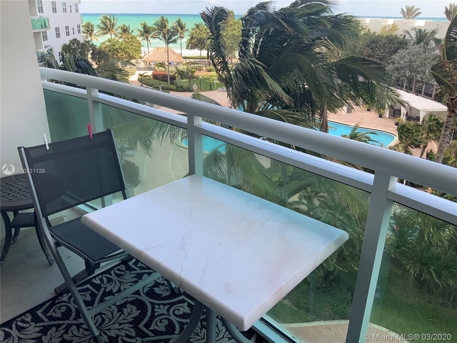 Photo of 3001 Ocean Dr #425, Hollywood, Florida, 33019 -