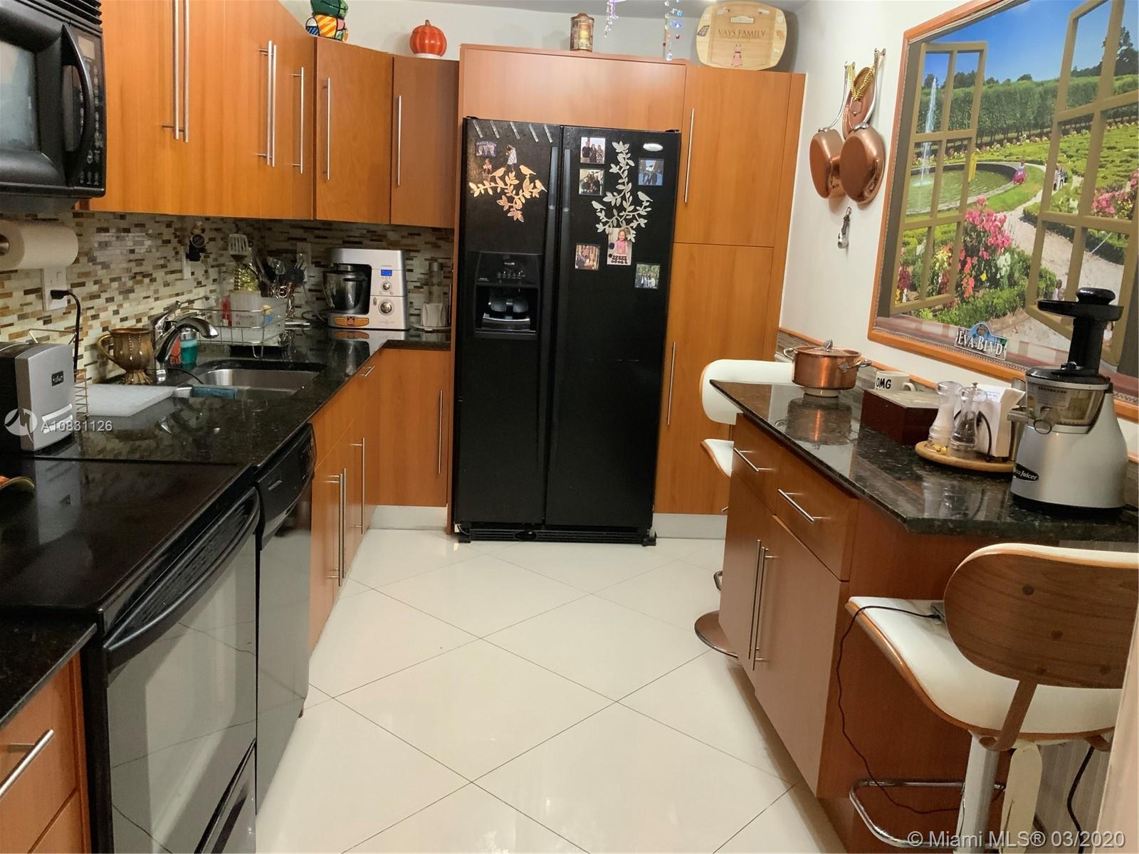 Photo of 3001 Ocean Dr #425, Hollywood, Florida, 33019 -