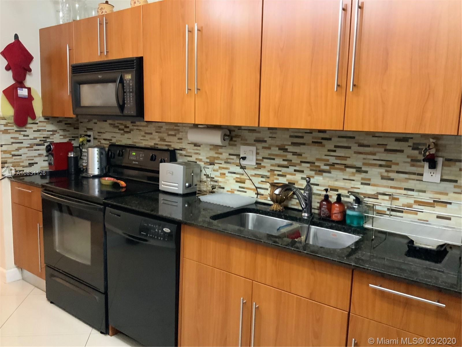 Photo of 3001 Ocean Dr #425, Hollywood, Florida, 33019 -