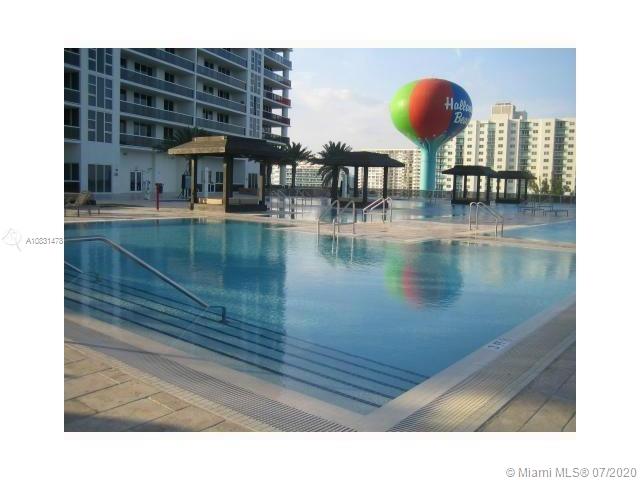 See details 4506 2 / 2 1458 sq. ft. $ 2020-06-19 0 Photo