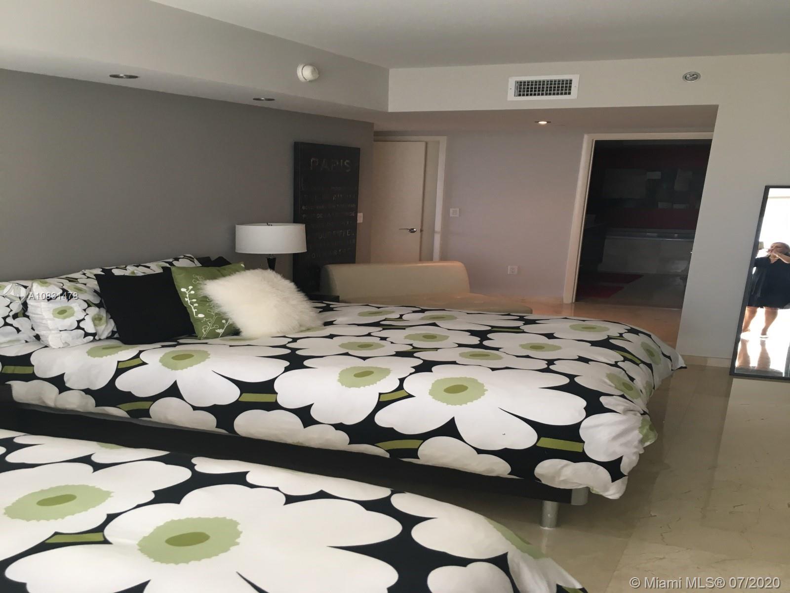 See details 4506 2 / 2 1458 sq. ft. $ 2020-06-19 0 Photo