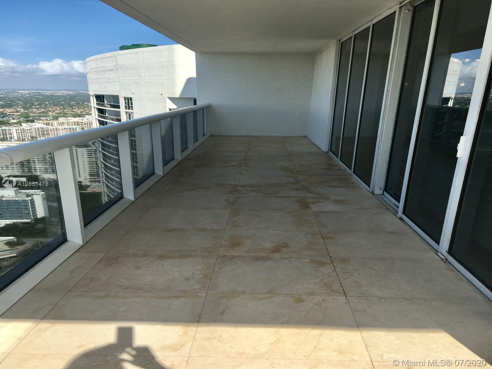 See details 4506 2 / 2 1458 sq. ft. $ 2020-06-19 0 Photo