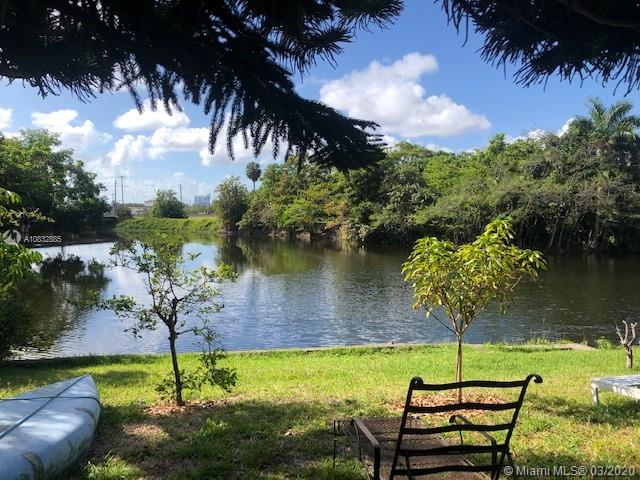 See details / 3261 sq. ft. $ 2020-06-22 0 Photo