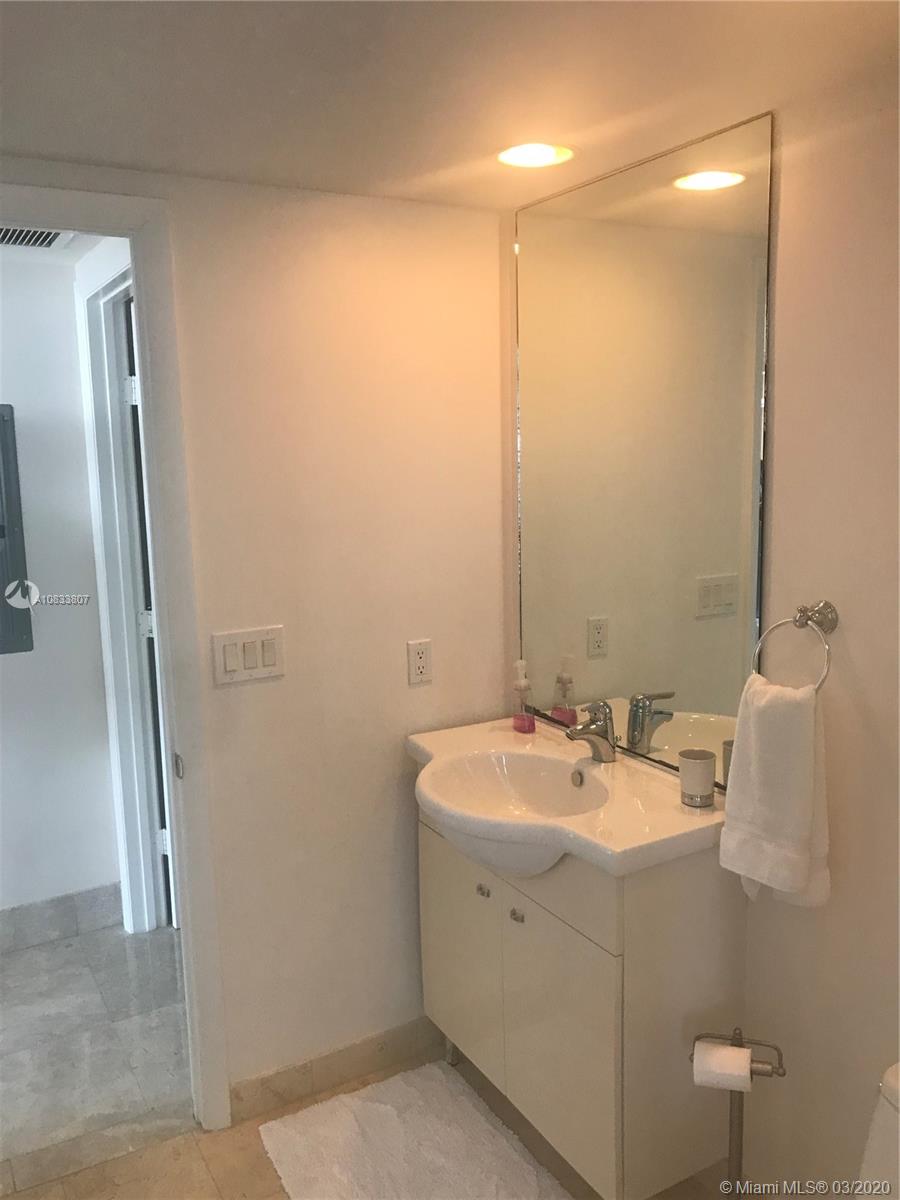 See details 2506 2 / 2 1458 sq. ft. $ 2020-10-27 0 Photo