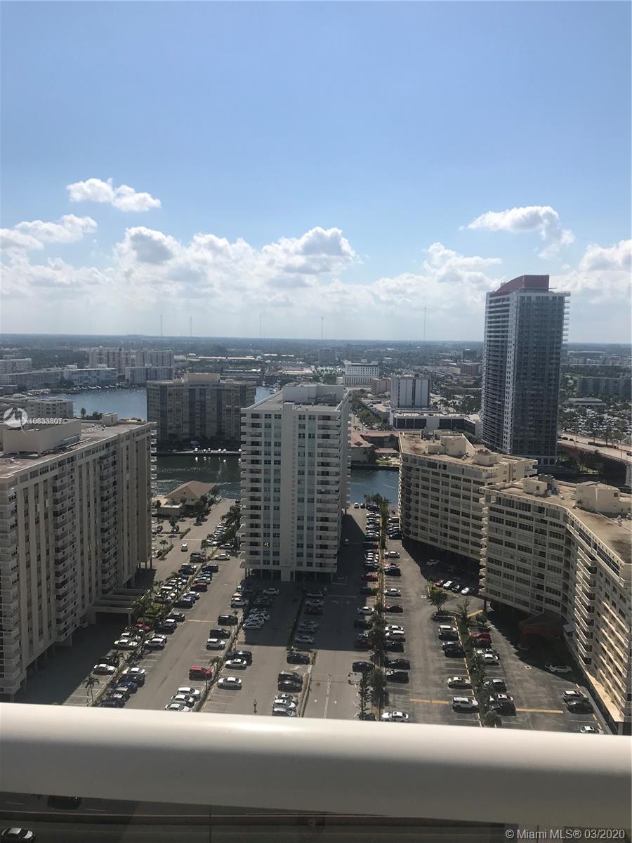 See details 2506 2 / 2 1458 sq. ft. $ 2020-10-27 0 Photo
