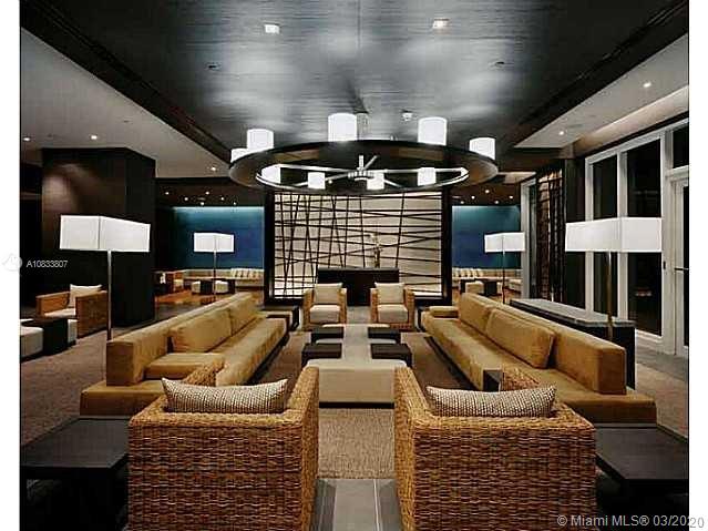 See details 2506 2 / 2 1458 sq. ft. $ 2020-10-27 0 Photo