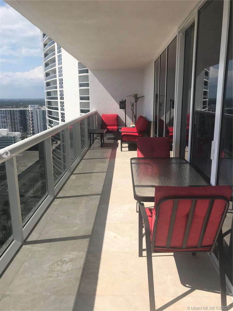 See details 2506 2 / 2 1458 sq. ft. $ 2020-10-27 0 Photo