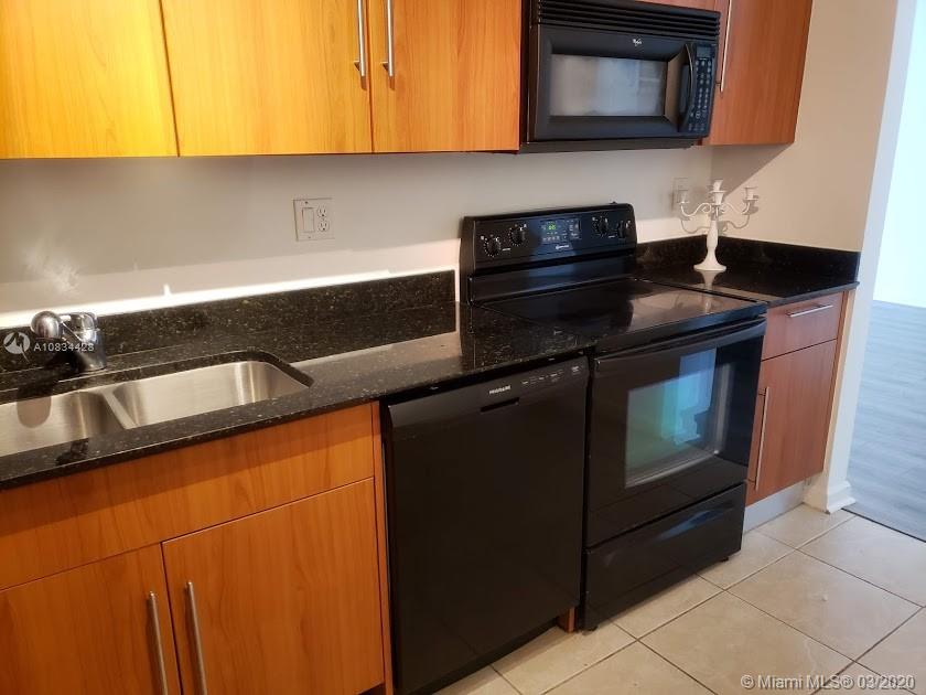 Photo of 3001 Ocean Dr #401, Hollywood, Florida, 33019 -