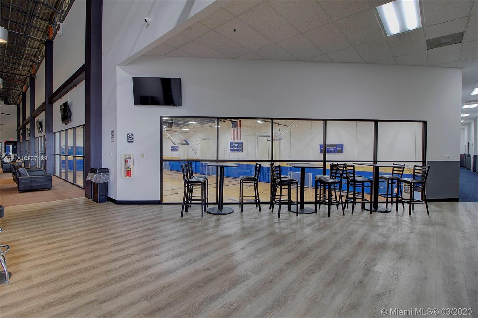 See details / sq. ft. $ 2020-07-01 0 Photo
