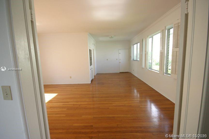 See details / 5366 sq. ft. $ 2021-04-08 0 Photo