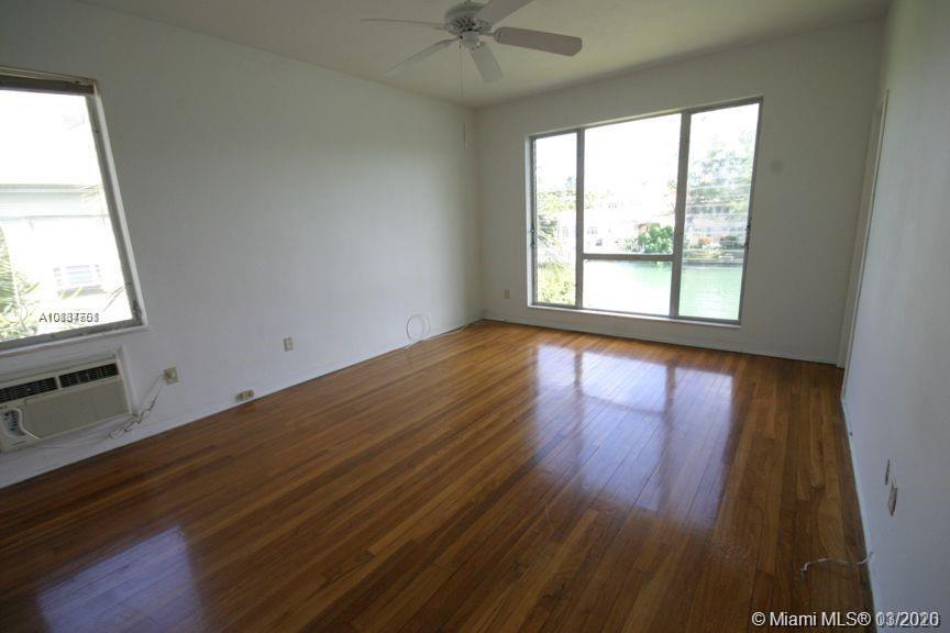 See details / 5366 sq. ft. $ 2021-04-08 0 Photo