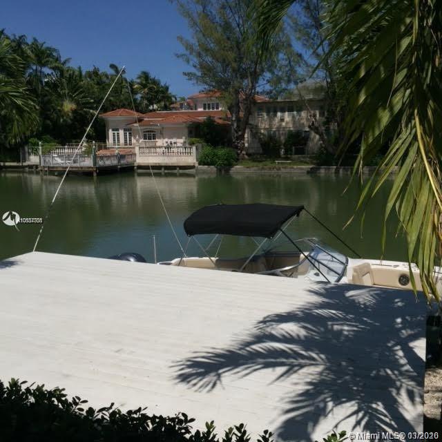 See details / 5366 sq. ft. $ 2021-04-08 0 Photo
