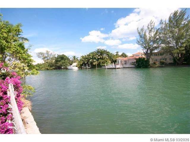 See details / 5366 sq. ft. $ 2021-04-08 0 Photo