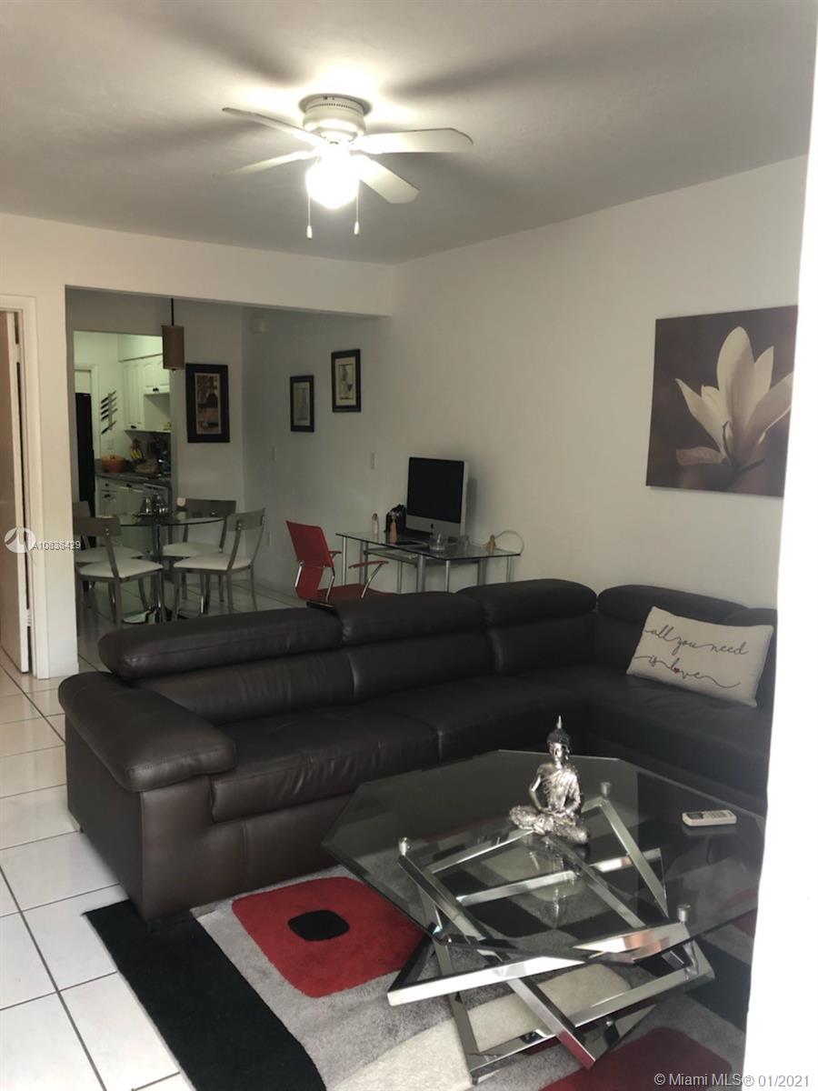 See details / 3400 sq. ft. $ 2020-07-20 0 Photo