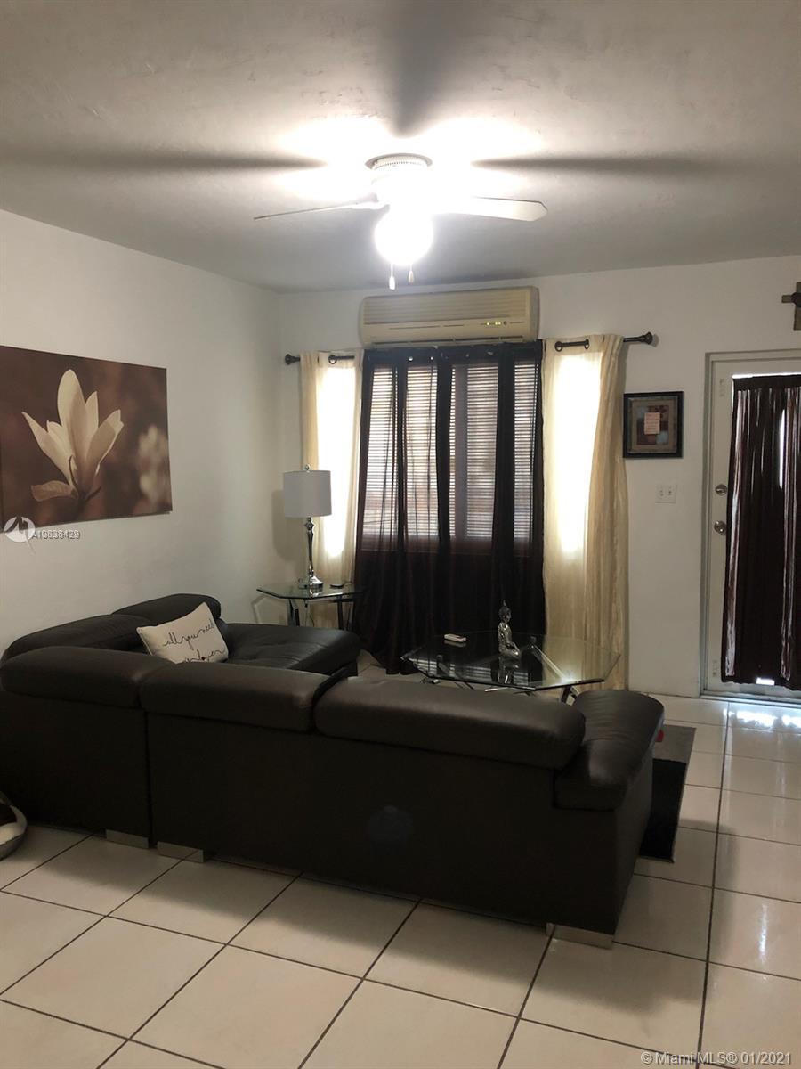 See details / 3400 sq. ft. $ 2020-07-20 0 Photo